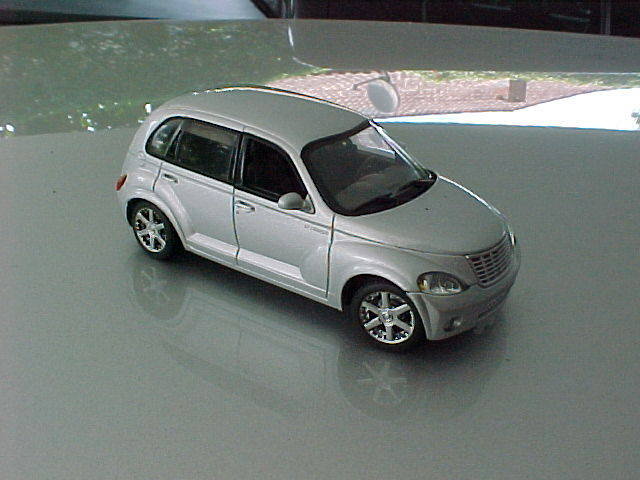 AUTO ART