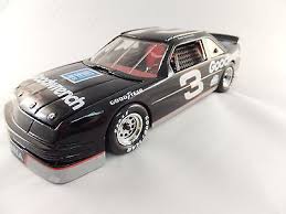 RACING CHAMPIONS