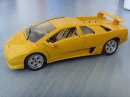 LAMBORGHINI