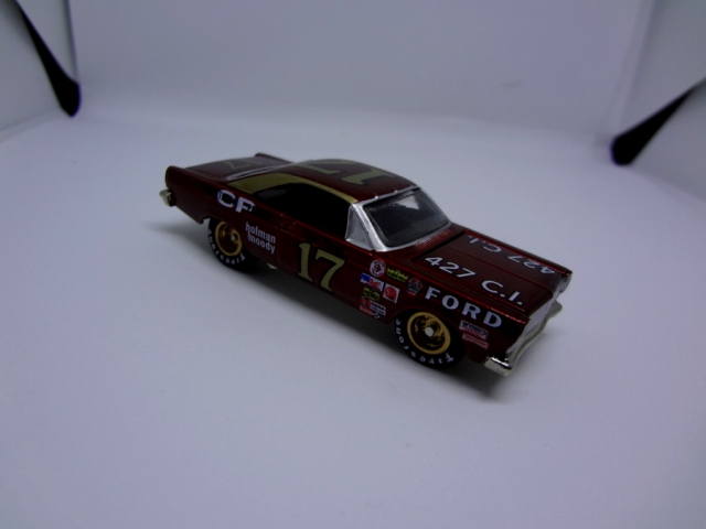 JOHNNY LIGHTNING