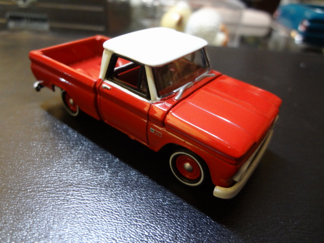 JOHNNY LIGHTNING